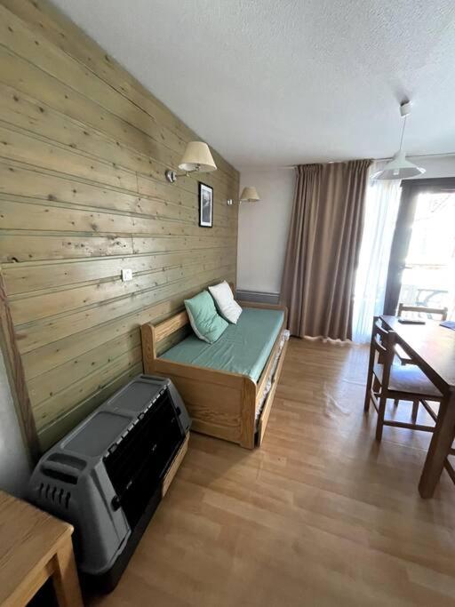 Apartmán Studio Tranquille En Montagne Font-Romeu-Odeillo-Via Exteriér fotografie